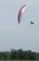 KLparamotor4.jpg (33kb)